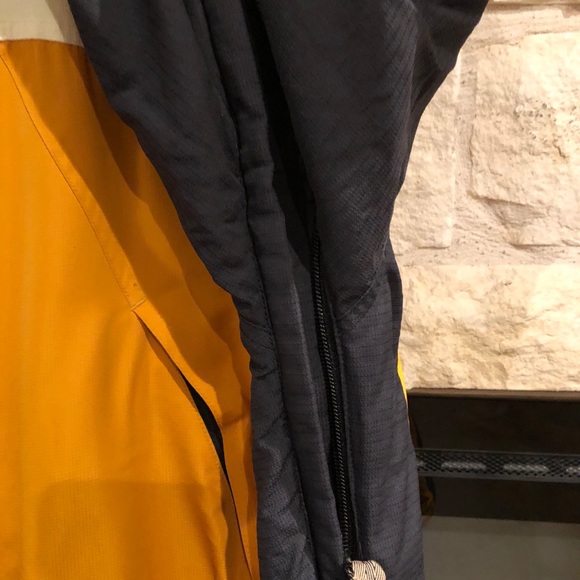 Obermeyer Men’s Medium ski jacket “Adrenaline” - Picture 14 of 14